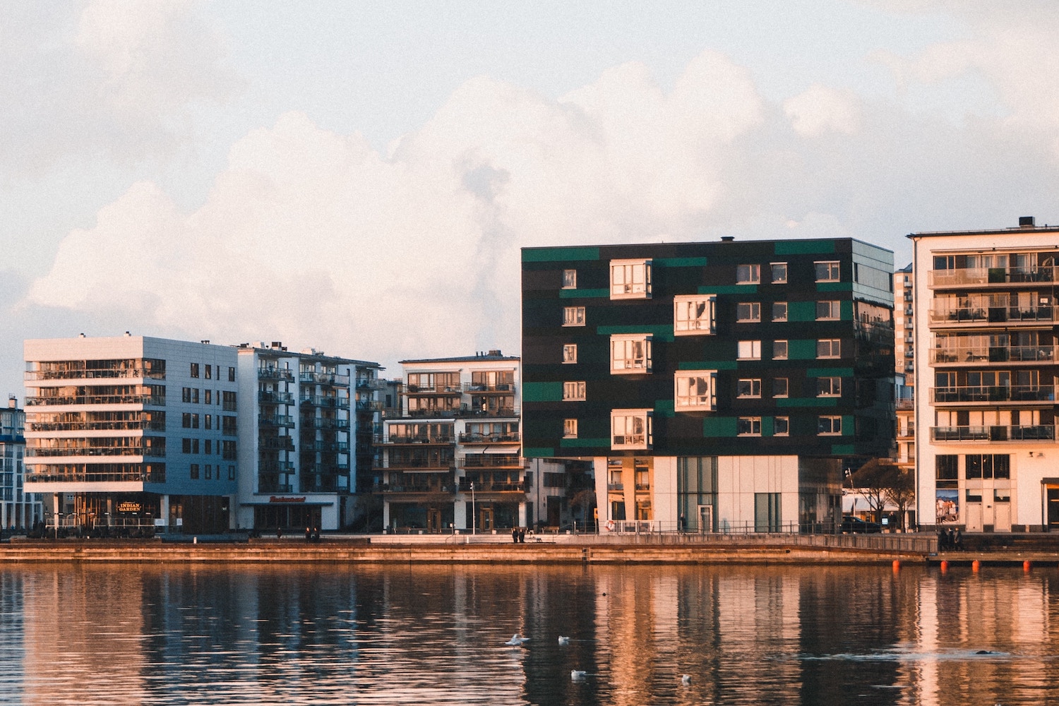 thumbnail for Lägre styrränta och rörlig bolåneränta i korten